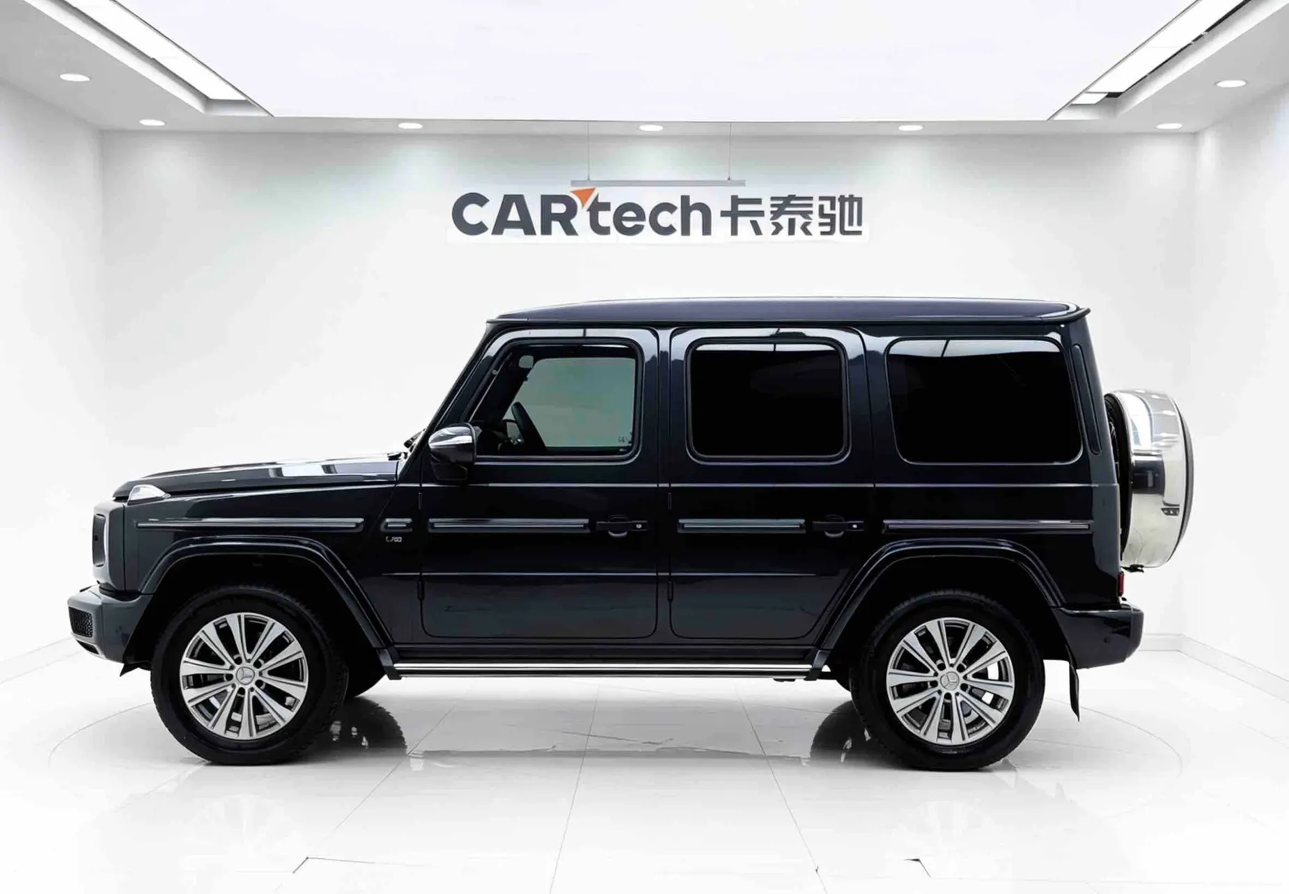Mercedes-Benz G 350, 2021 8