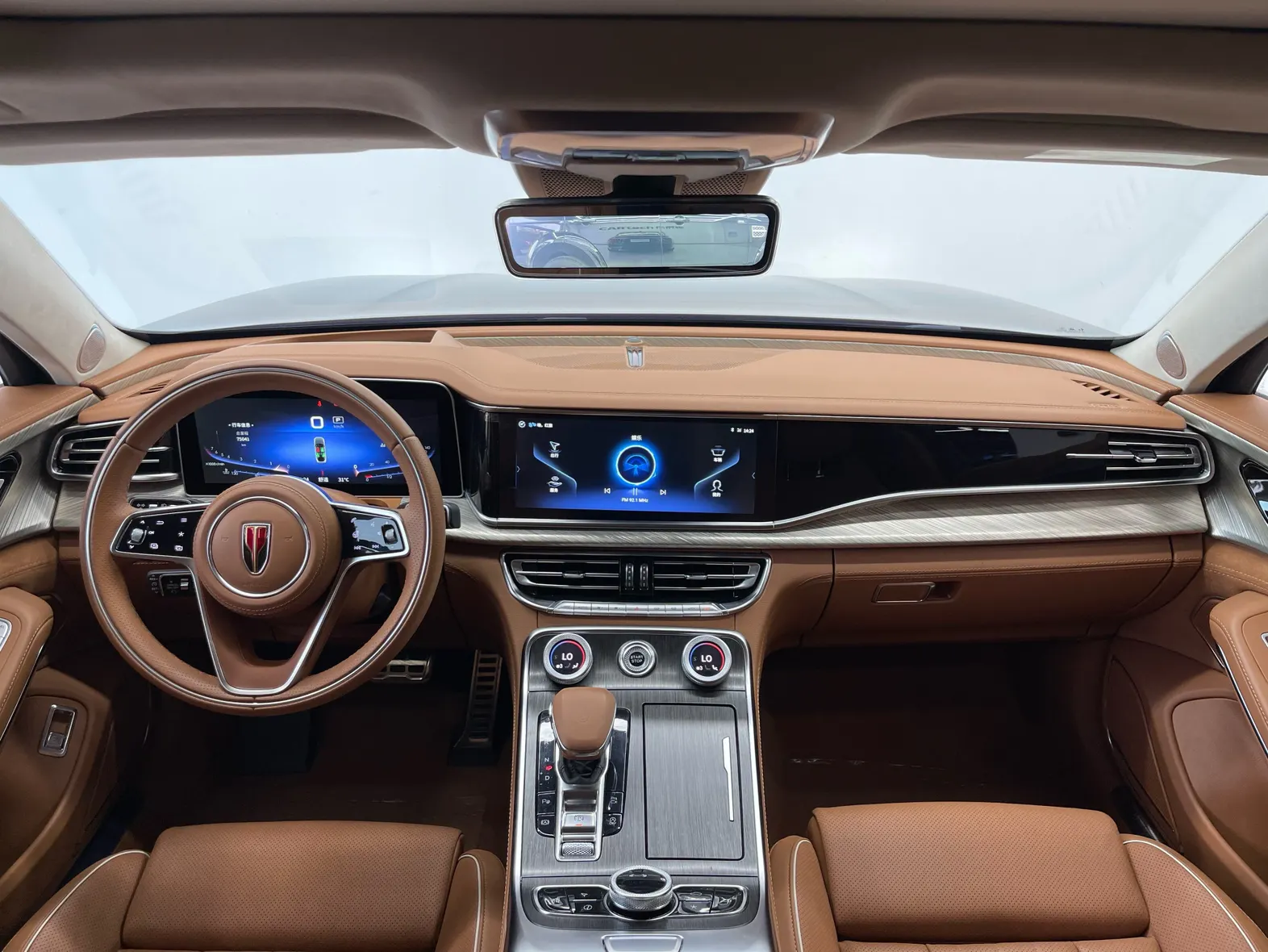 Hongqi H9, 2022 11