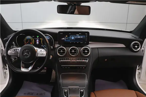 Mercedes-Benz C 260, 2019 4