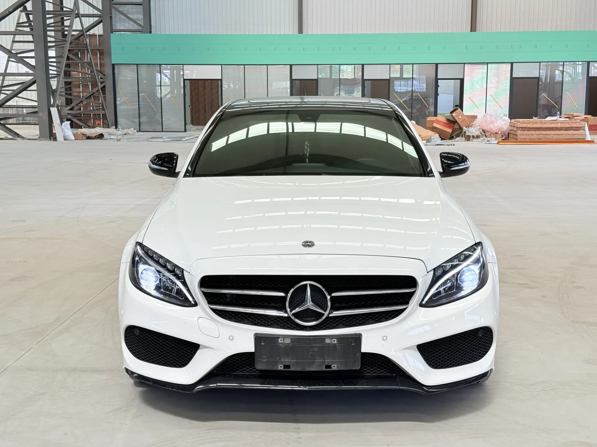 Mercedes-Benz C 200, 2018 3