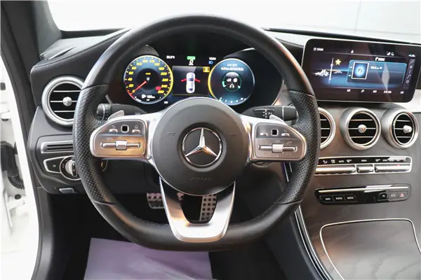 Mercedes-Benz C 260, 2019 15