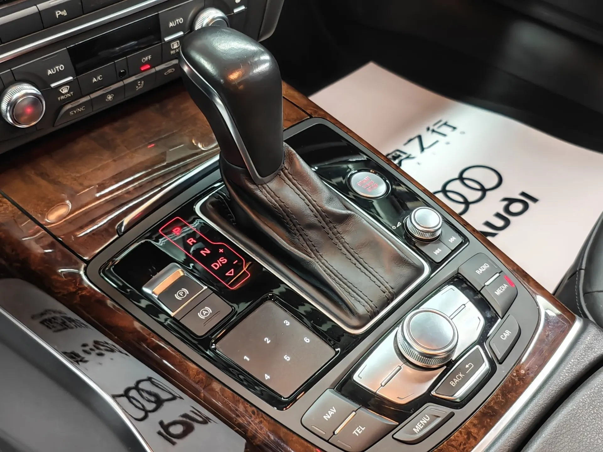 Audi A6L 30, 2017 10