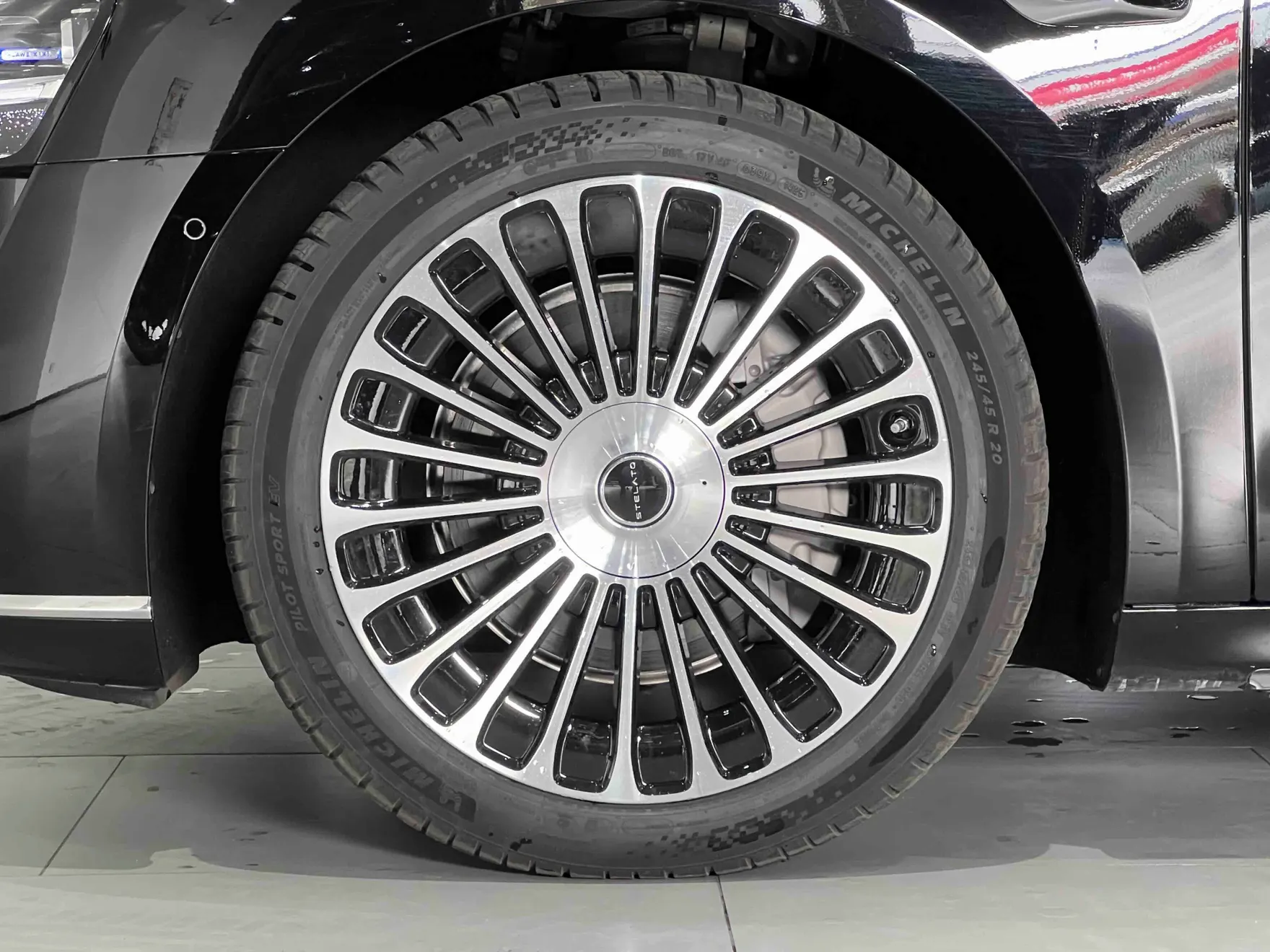 Stelato S9, 2025 10