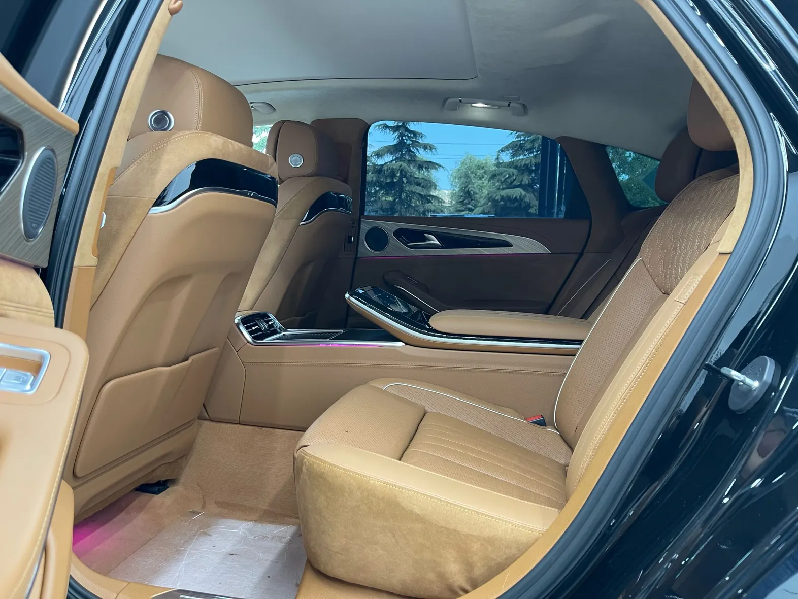 Hongqi H9, 2022 17