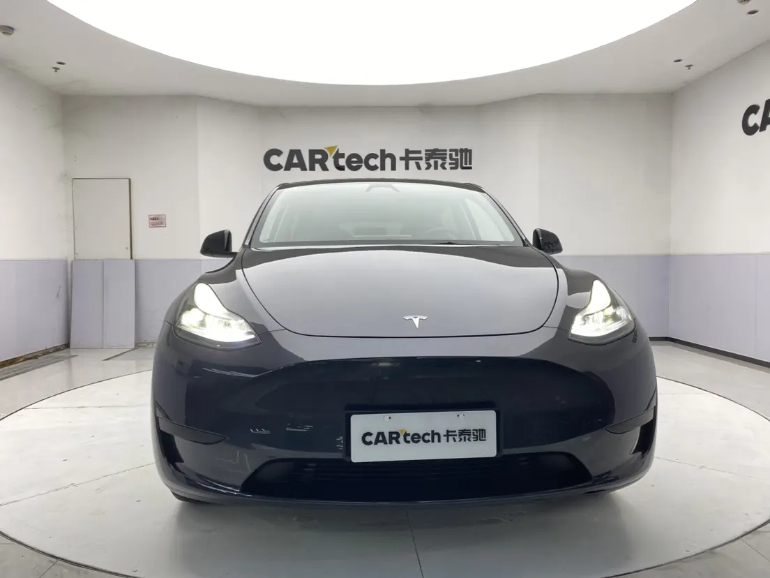 Tesla Model Y, 2024 3