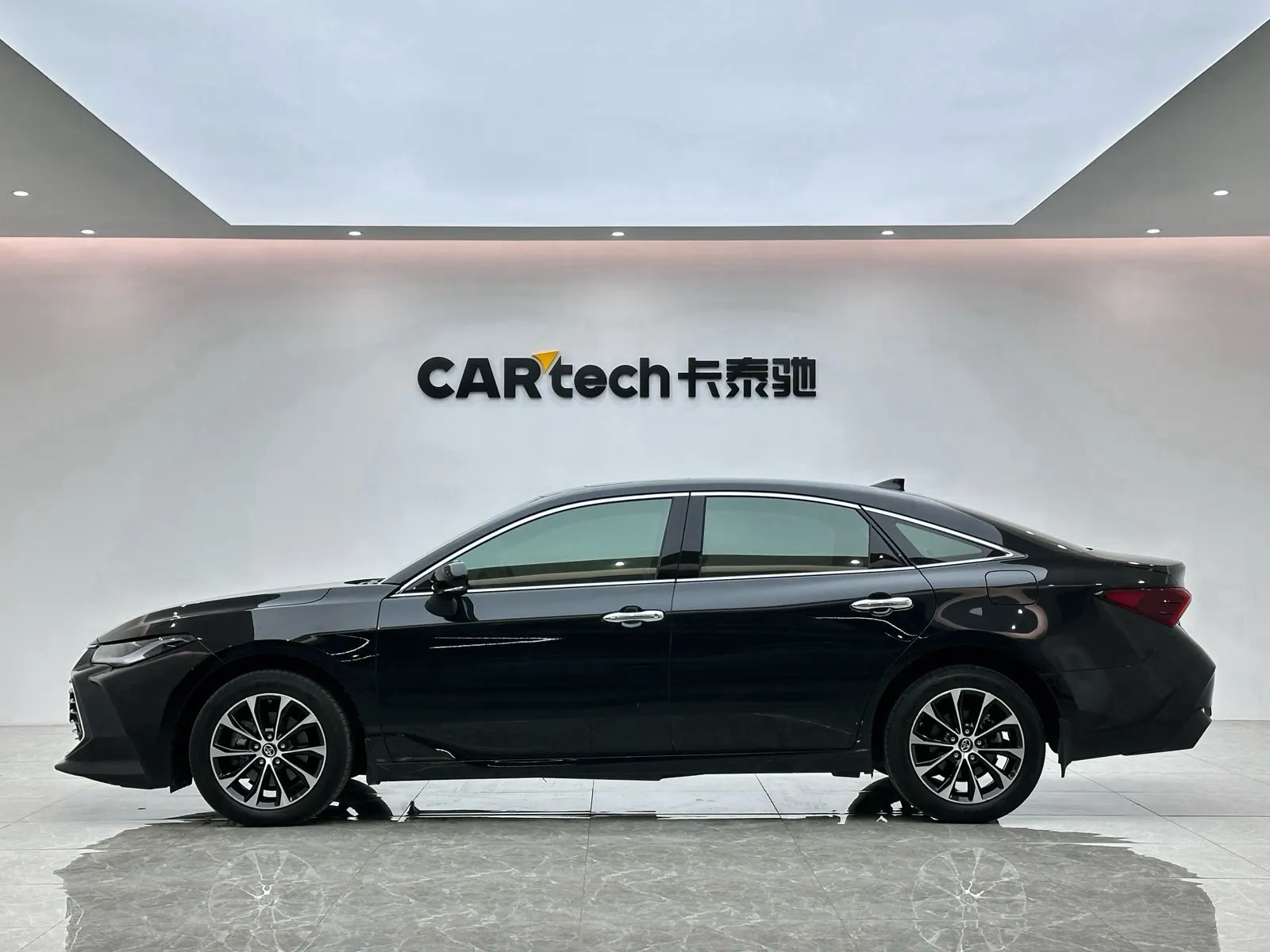 Toyota Avalon, 2022 2
