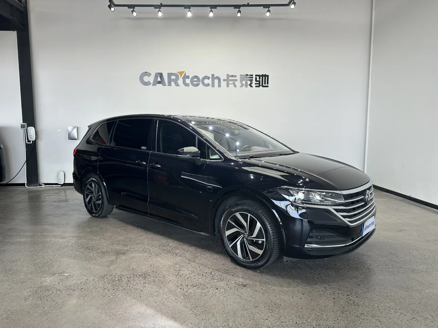 Volkswagen Viloran, 2022 2