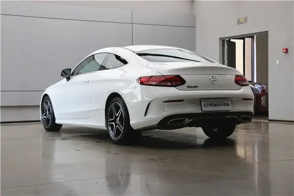 Mercedes-Benz C 260, 2019 23