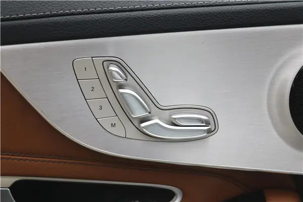 Mercedes-Benz C 260, 2019 11