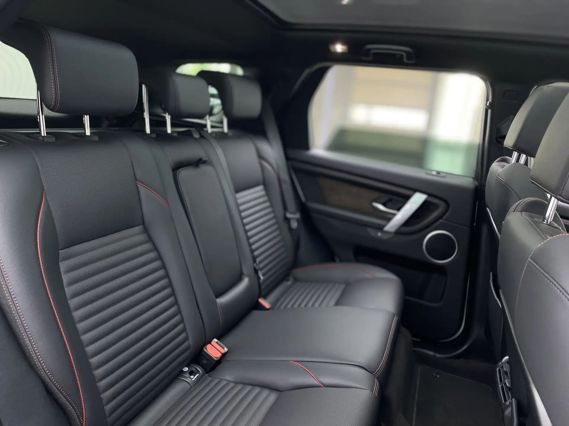 Land Rover Discovery Sport, 2021 12