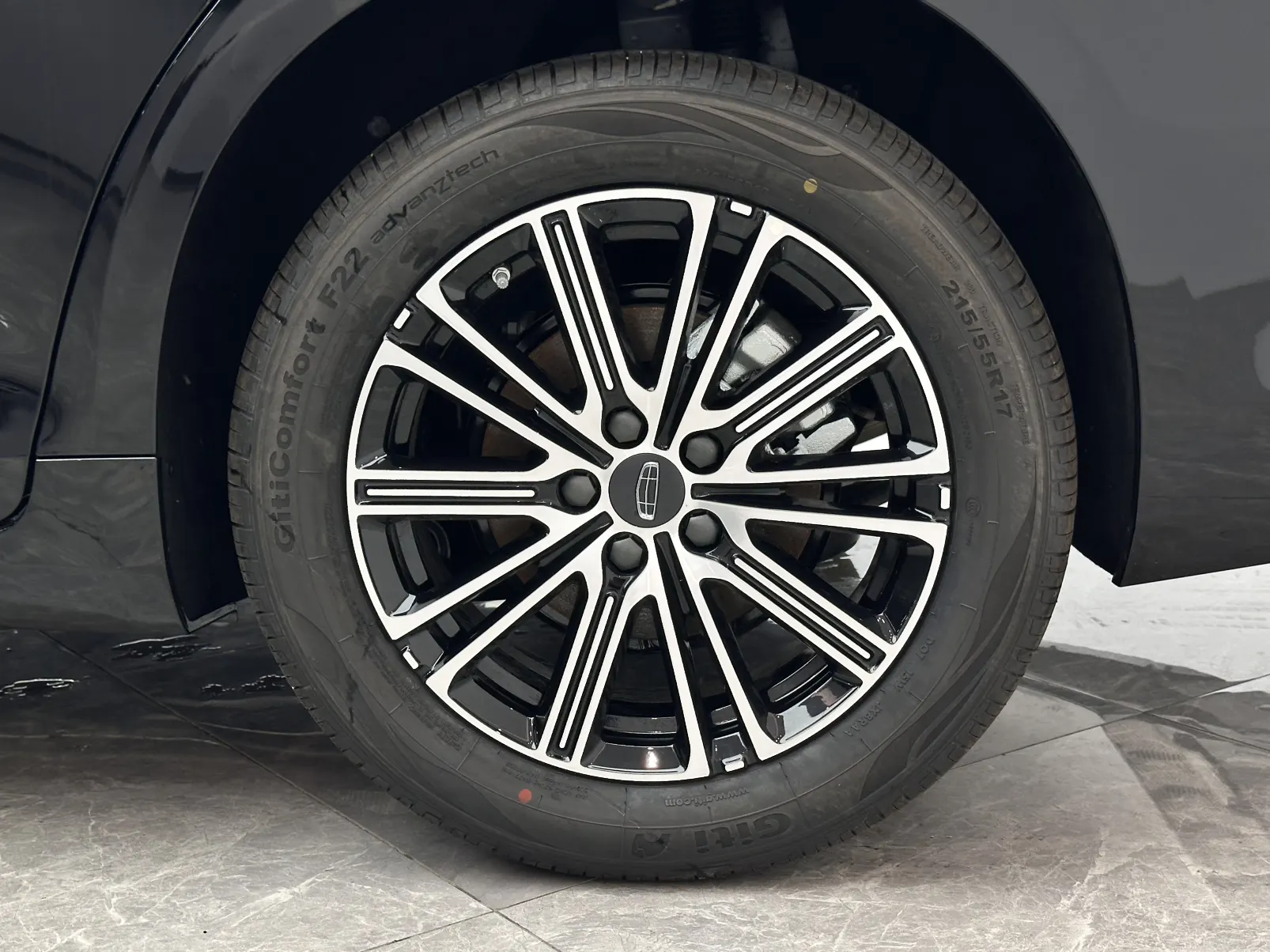 Geely Preface, 2025 17
