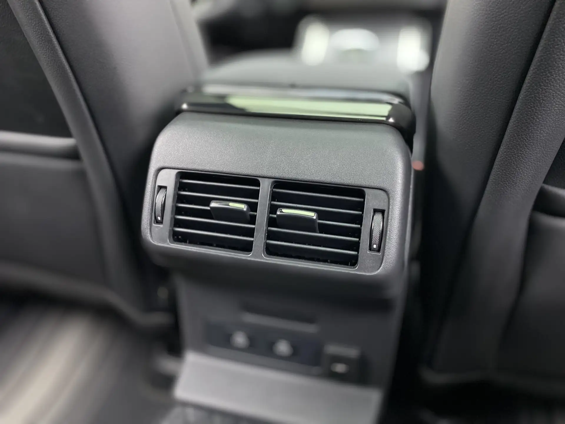 Land Rover Range Rover, 2024 25