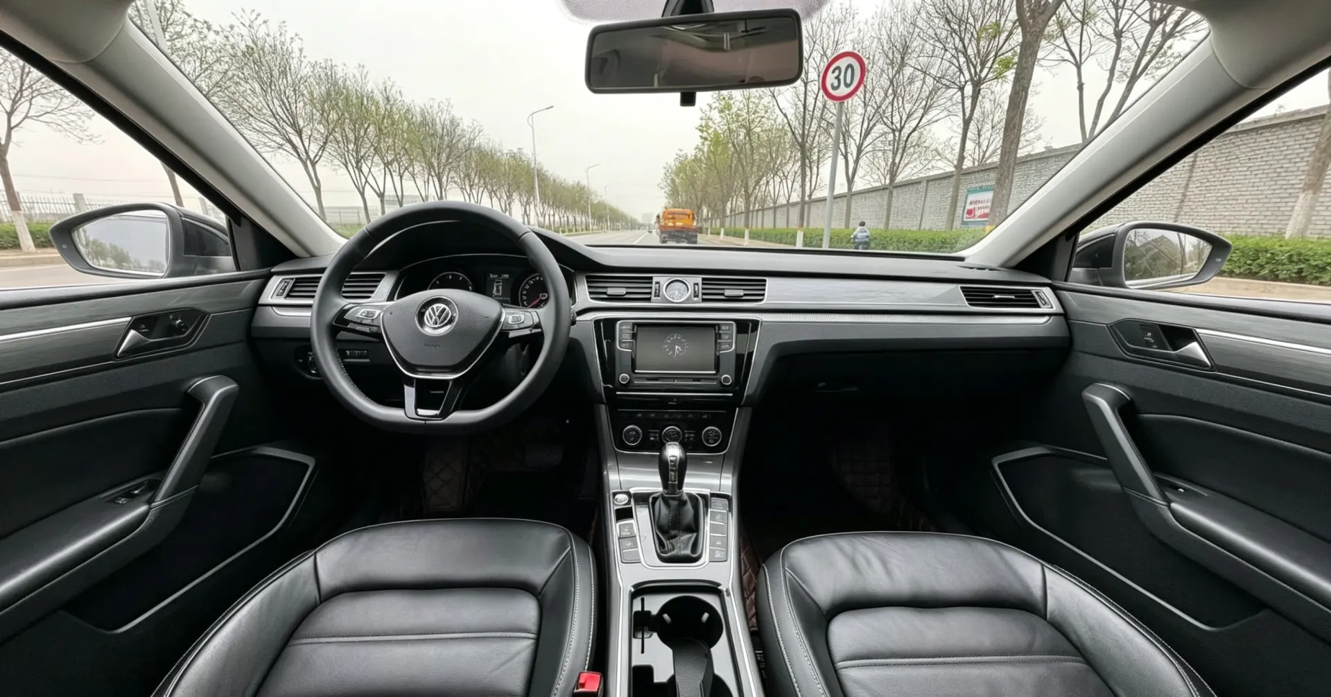 Volkswagen Passat, 2018 12