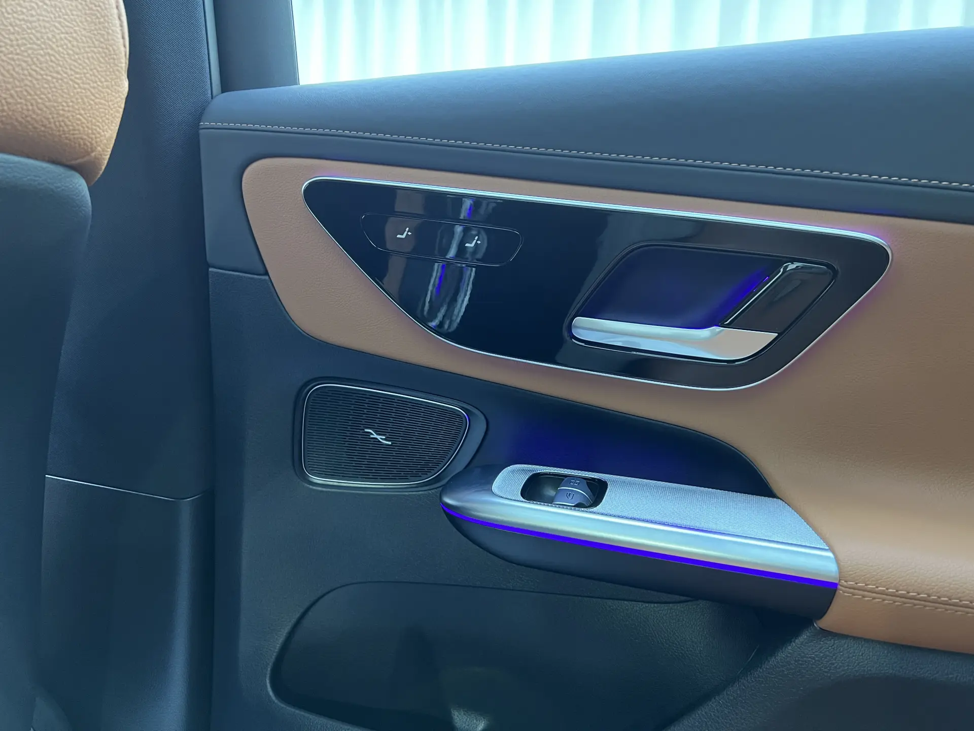 Mercedes-Benz GLC, 2025 19