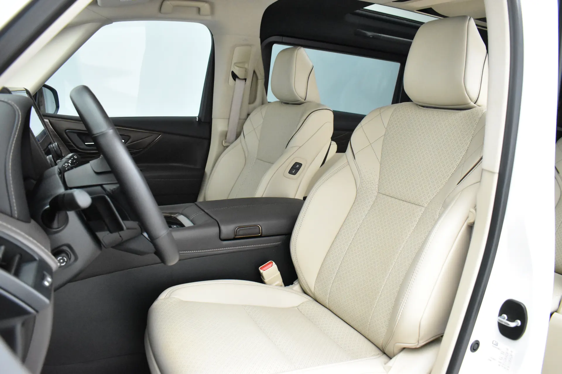 Toyota Alphard, 2025 13