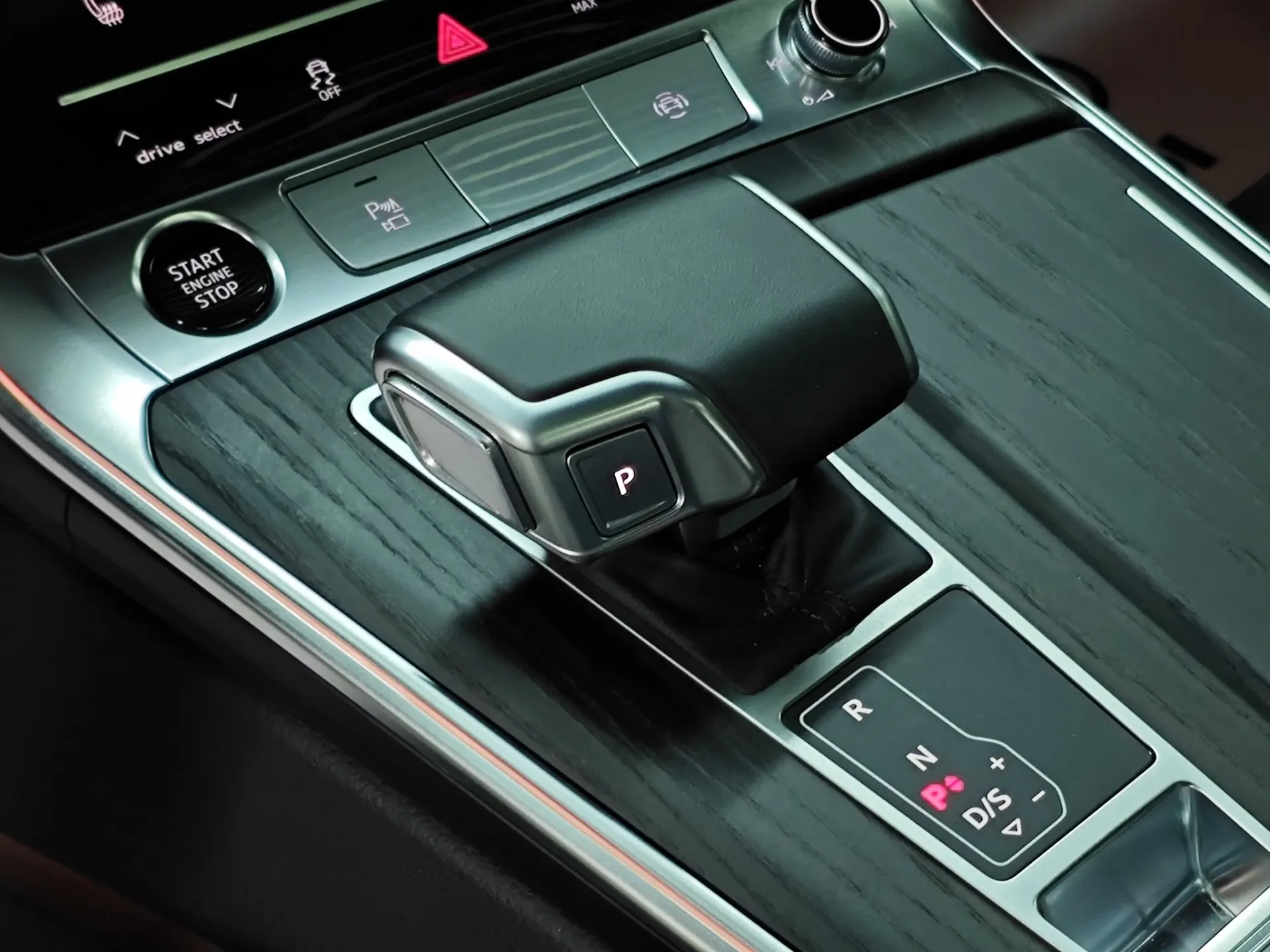 Audi A6L 45 TFSI, 2024 9