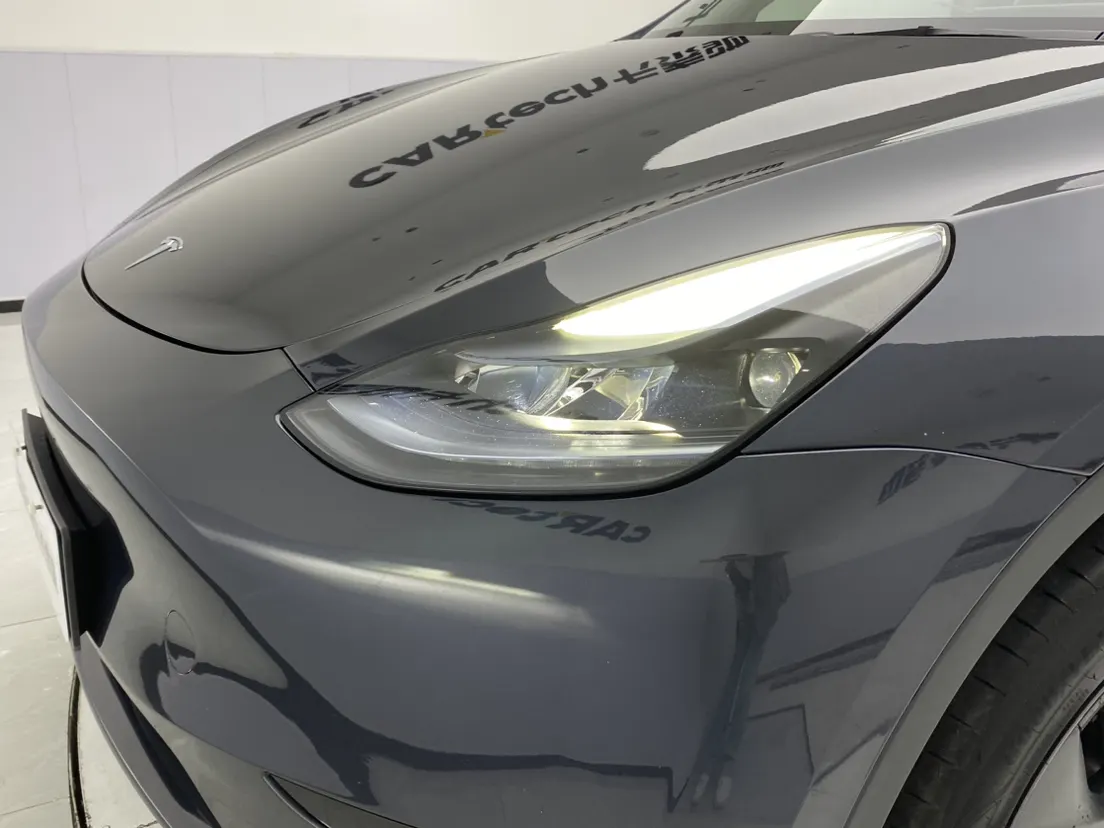 Tesla Model Y, 2024 9