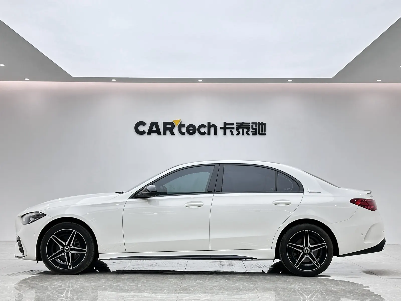 Mercedes-Benz C 260 L, 2025 2