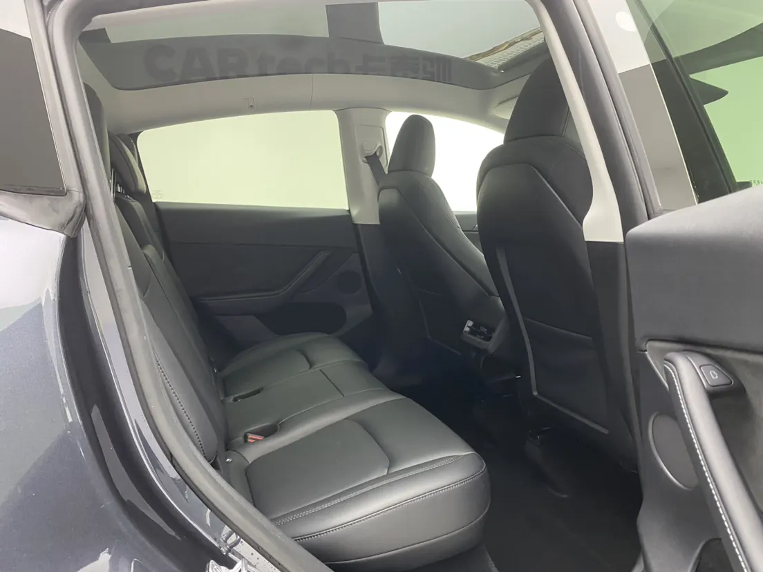 Tesla Model Y, 2024 25