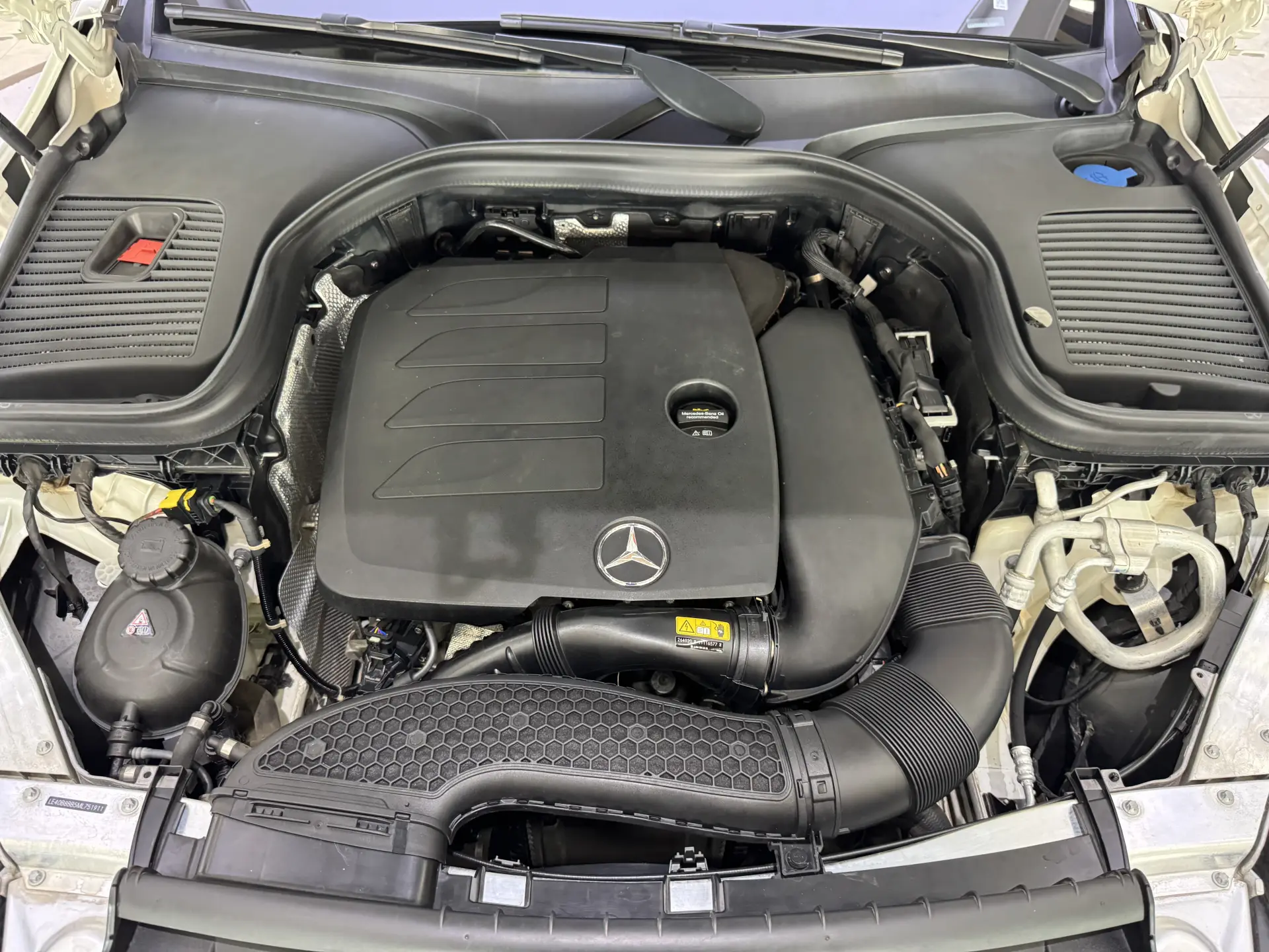 Mercedes-Benz GLC 260 L, 2021 12