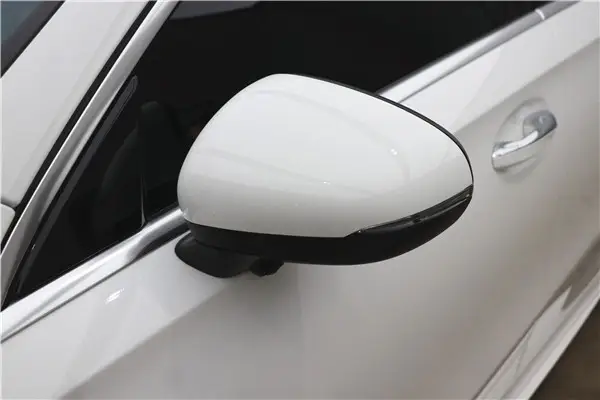 Mercedes-Benz A 200 L, 2024 32