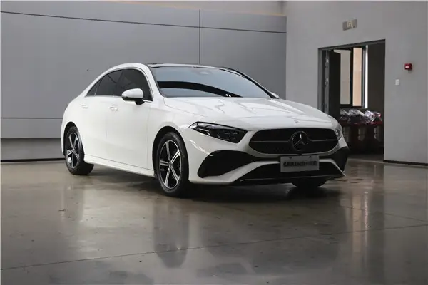 Mercedes-Benz A 200 L, 2024 25