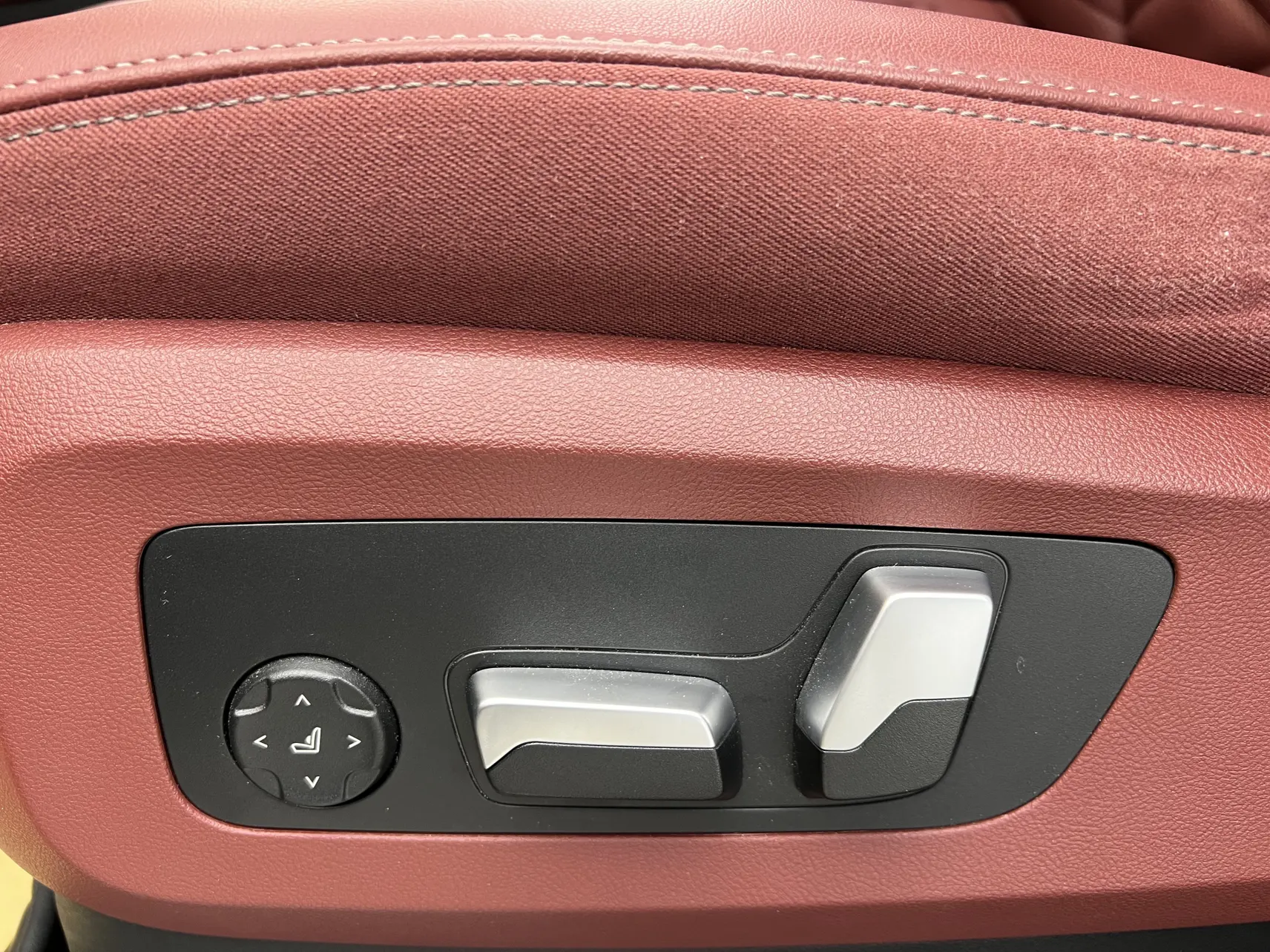 BMW X5, 2024 37