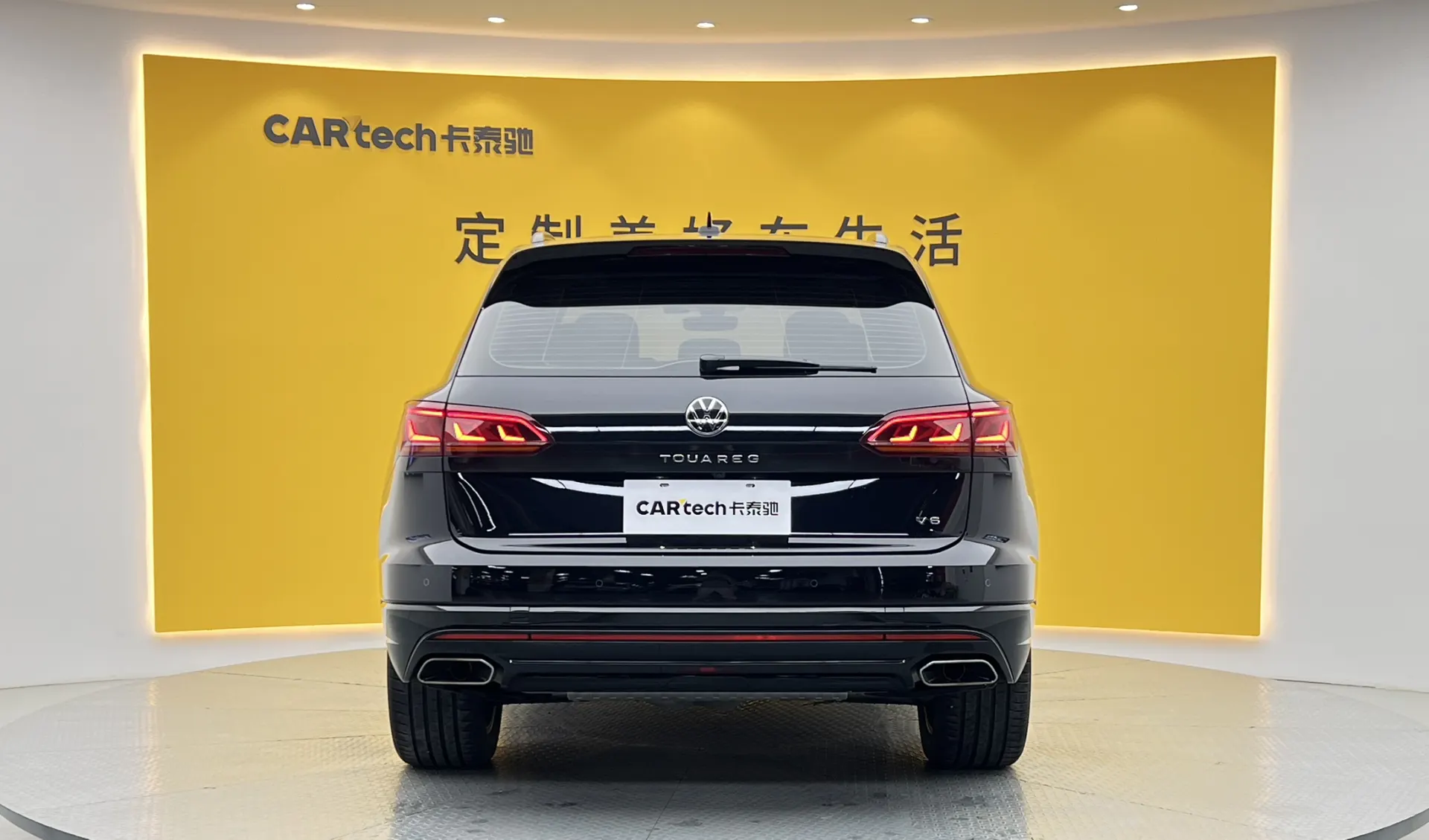 Volkswagen Touareg, 2022 все фото