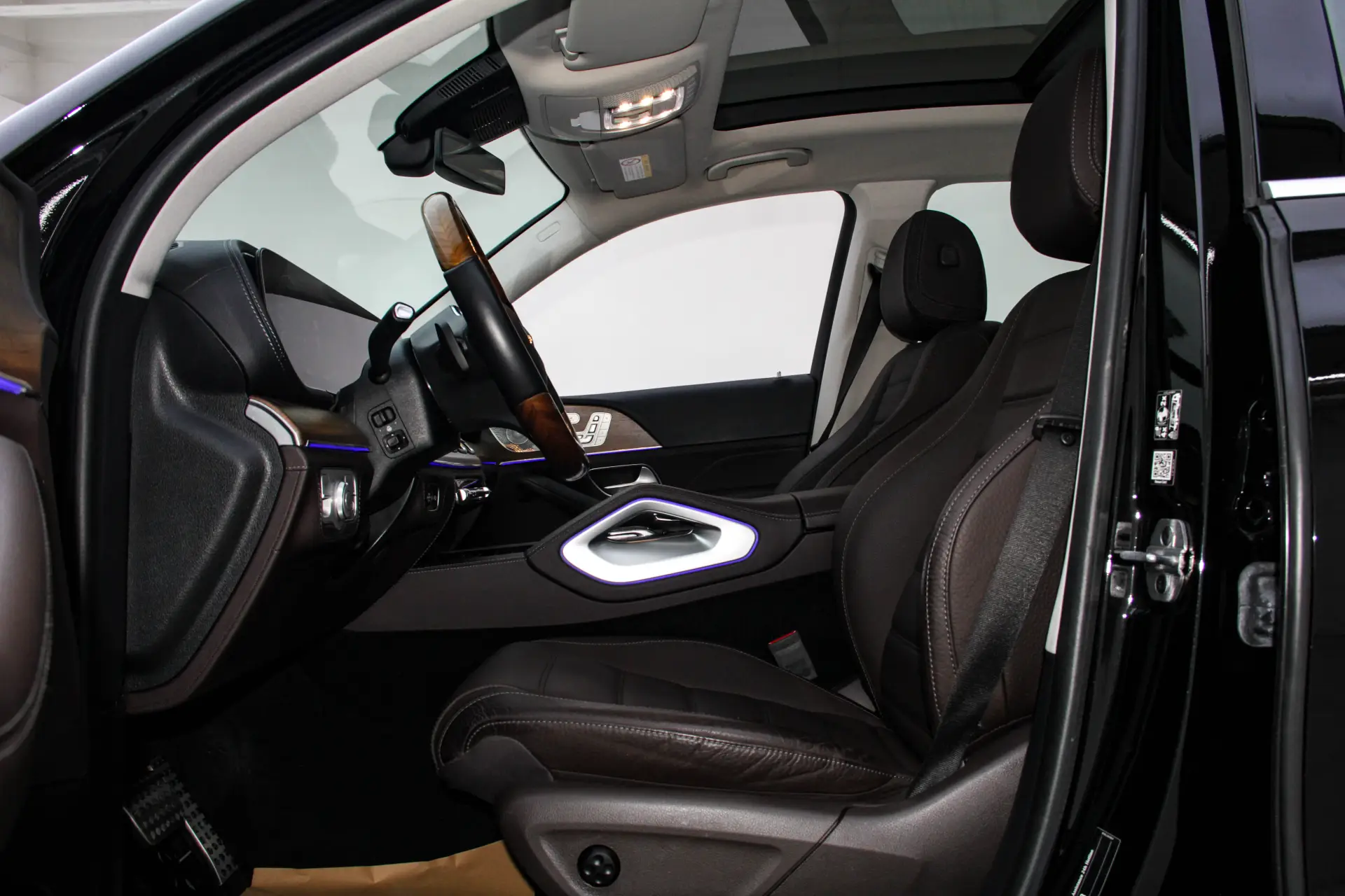 Mercedes-Benz GLS 450 4MATIC, 2024 33