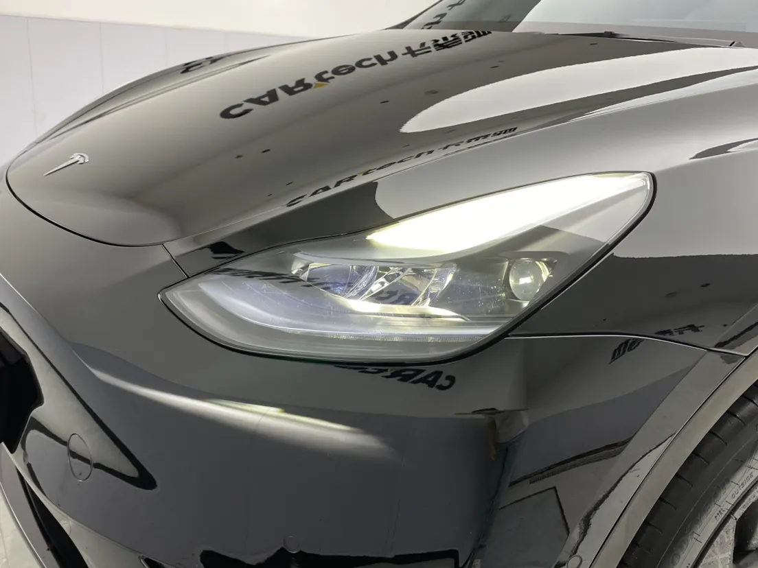 Tesla Model Y, 2023 9