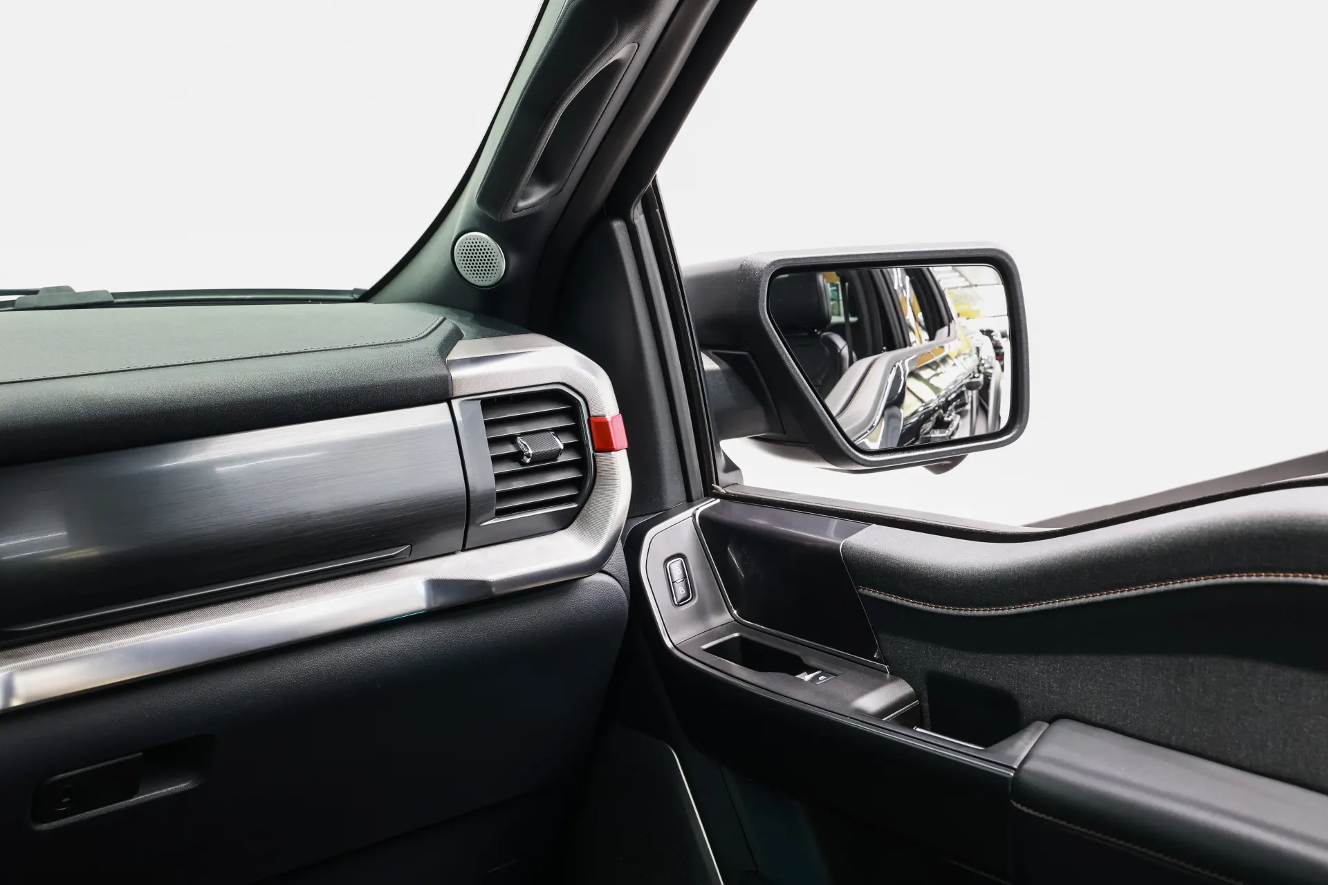 Ford F-150, 2025 24