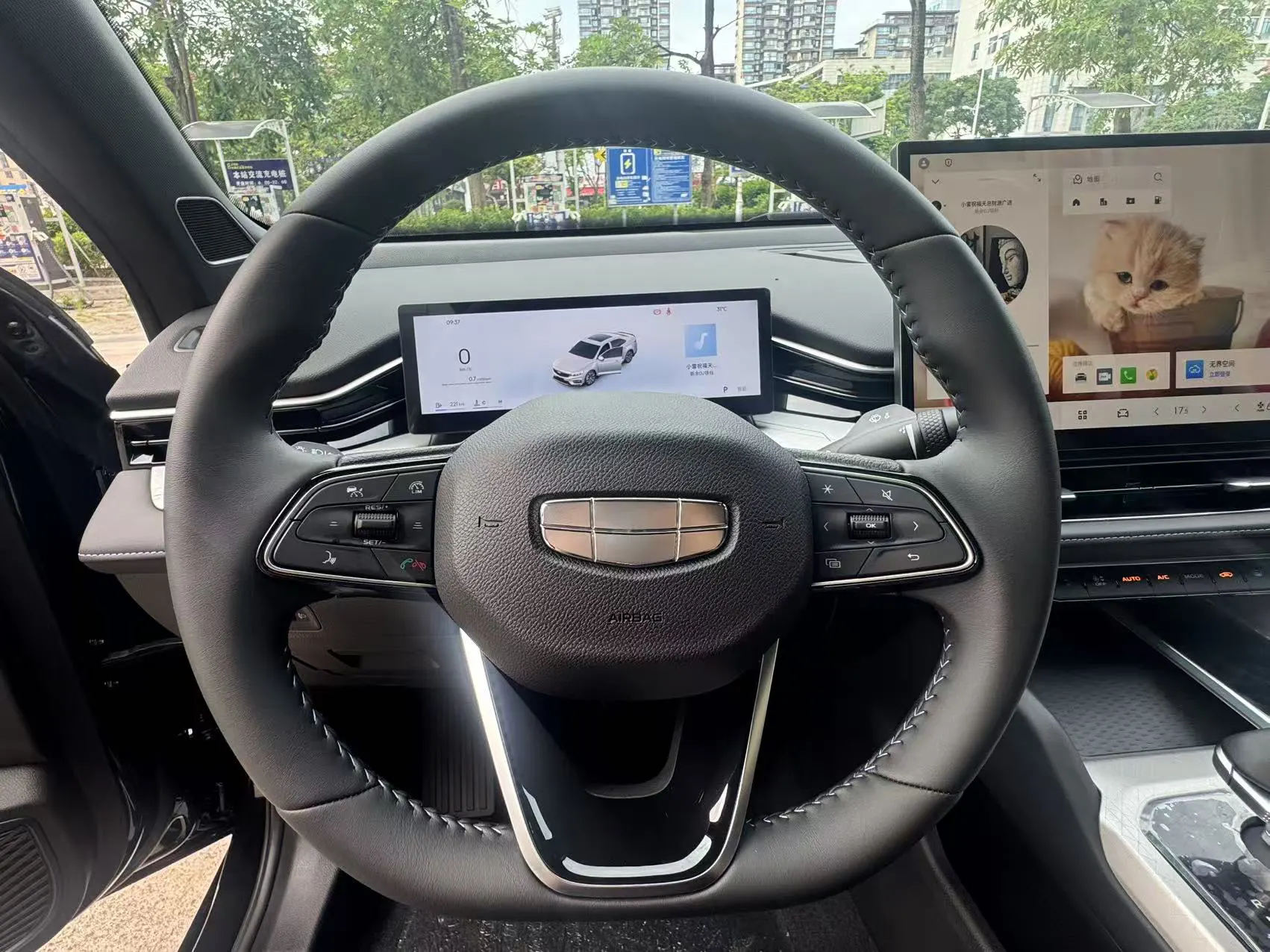 Geely Preface, 2025 17