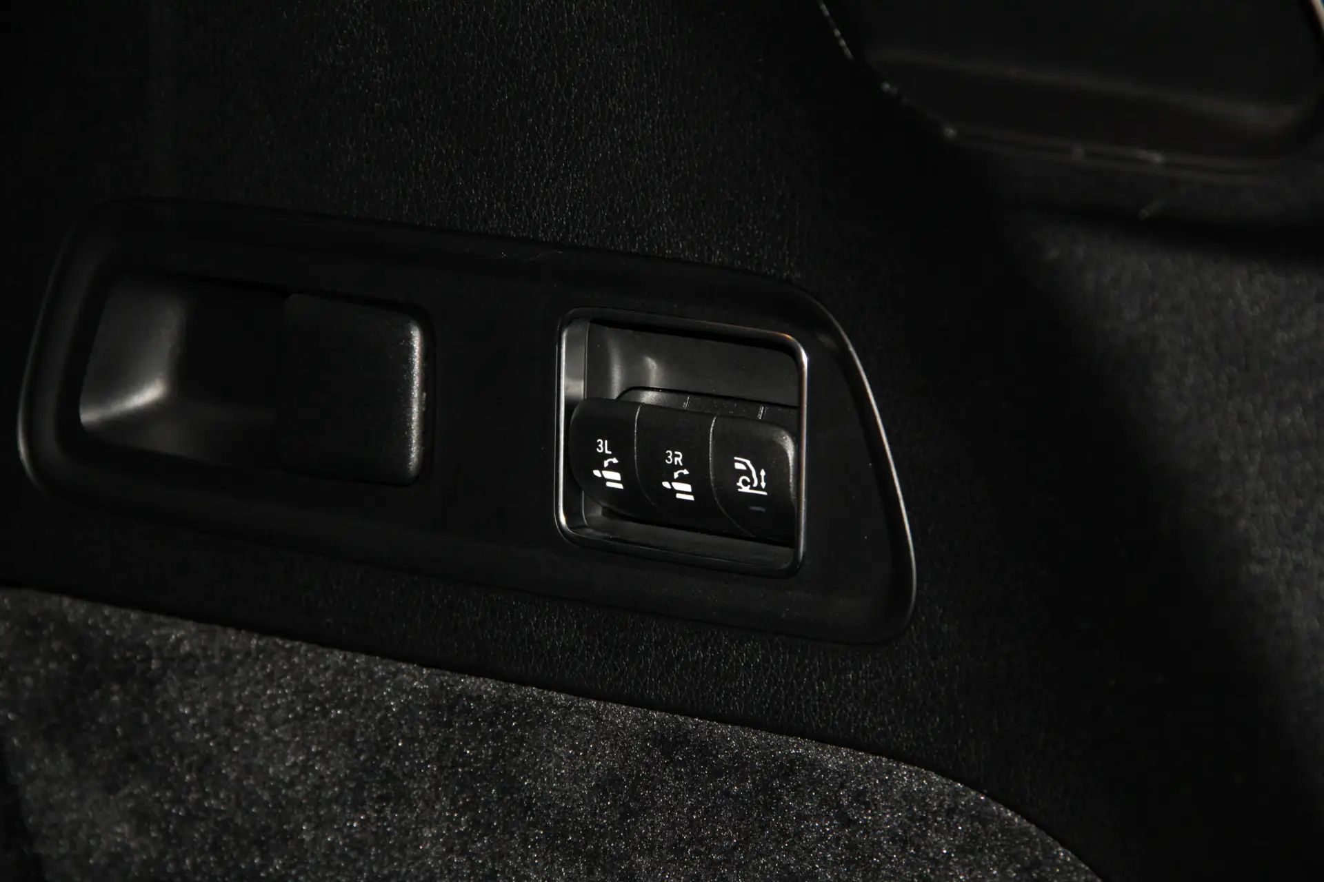 Mercedes-Benz GLS 450 4MATIC, 2024 26