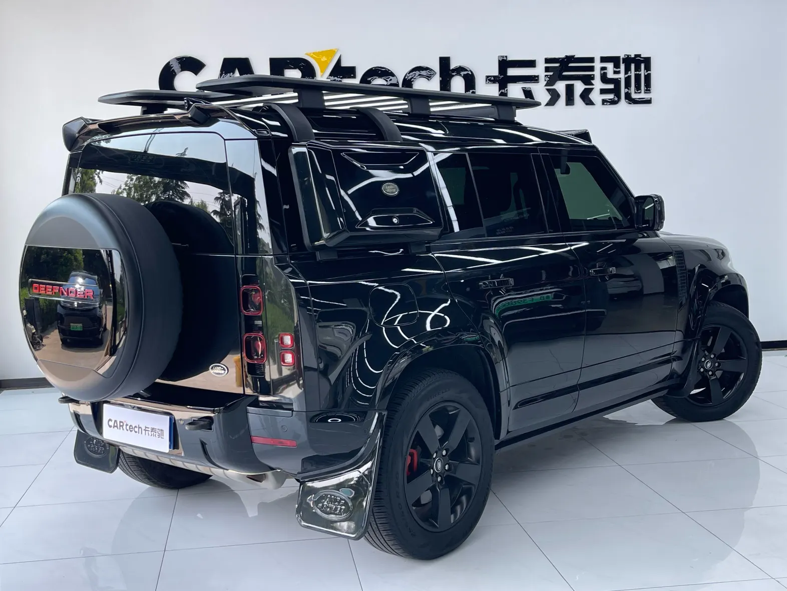 Land Rover Defender, 2022 4