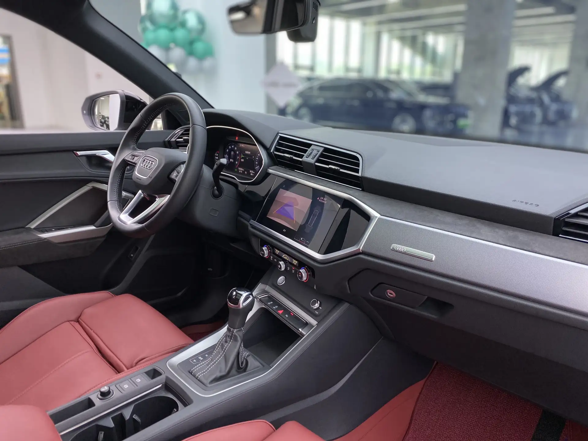 Audi Q3 35 TFSI, 2021 9