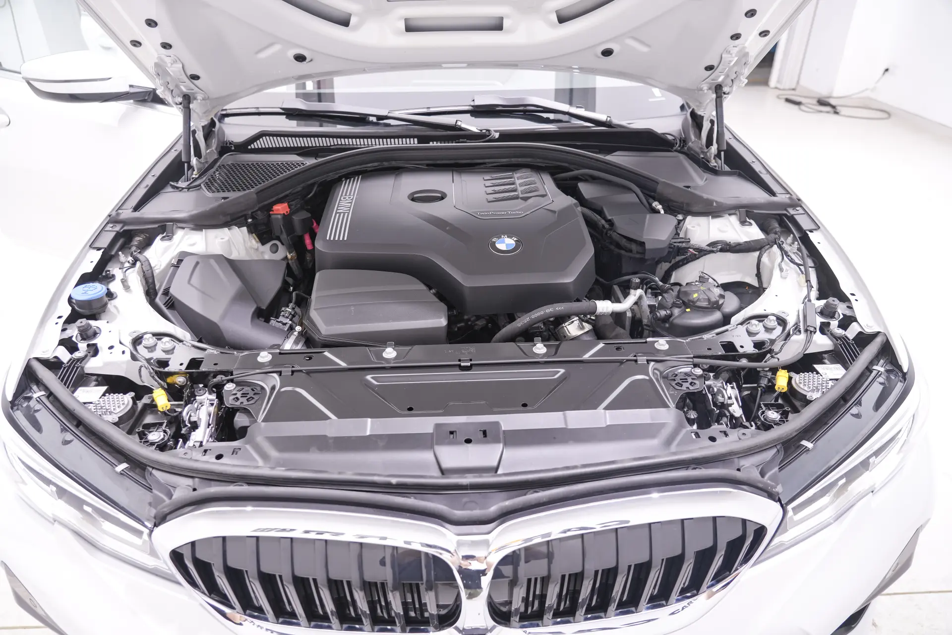 BMW 320Li, 2021 12