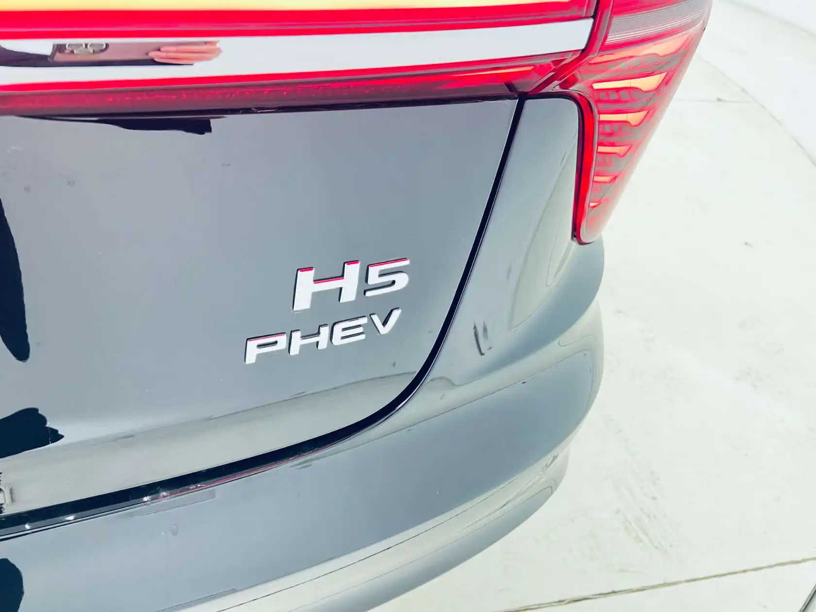 Hongqi H5, 2025 11