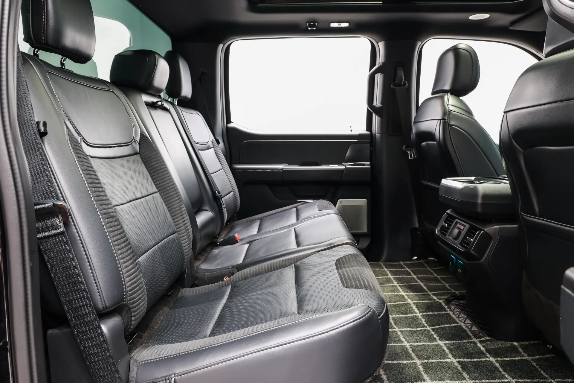 Ford F-150, 2023 22