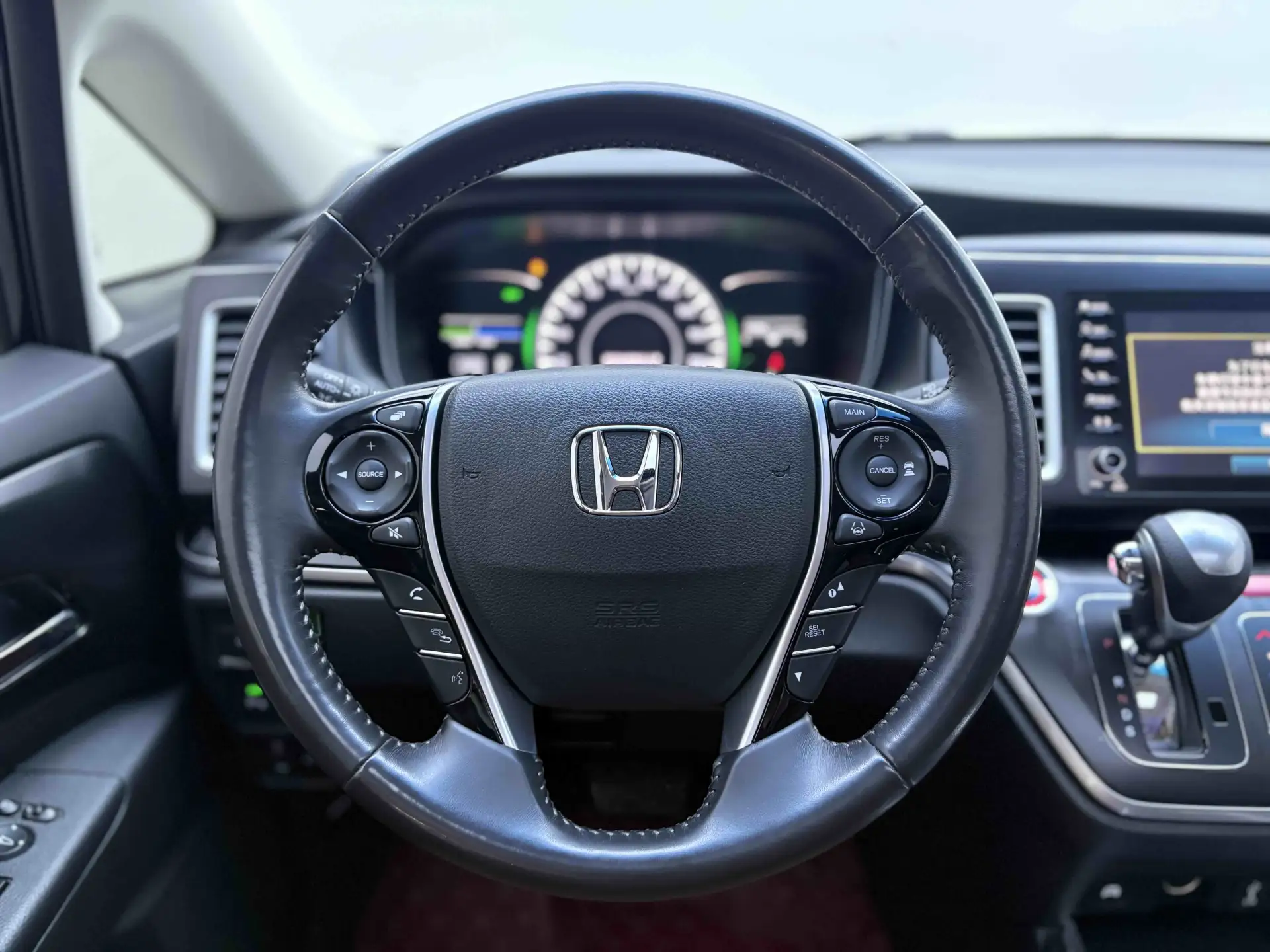 Honda Elysion, 2021 10