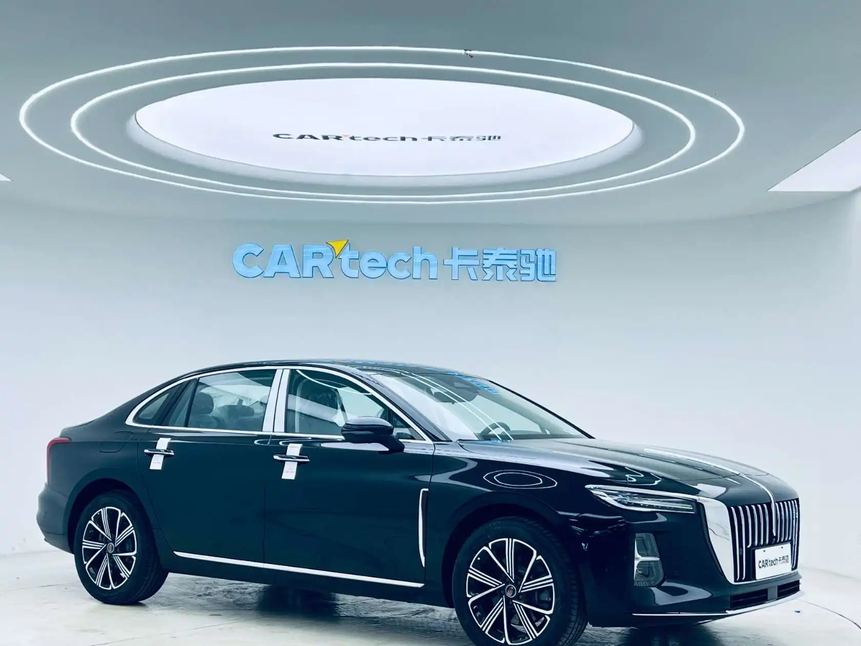 Hongqi H5, 2025 3