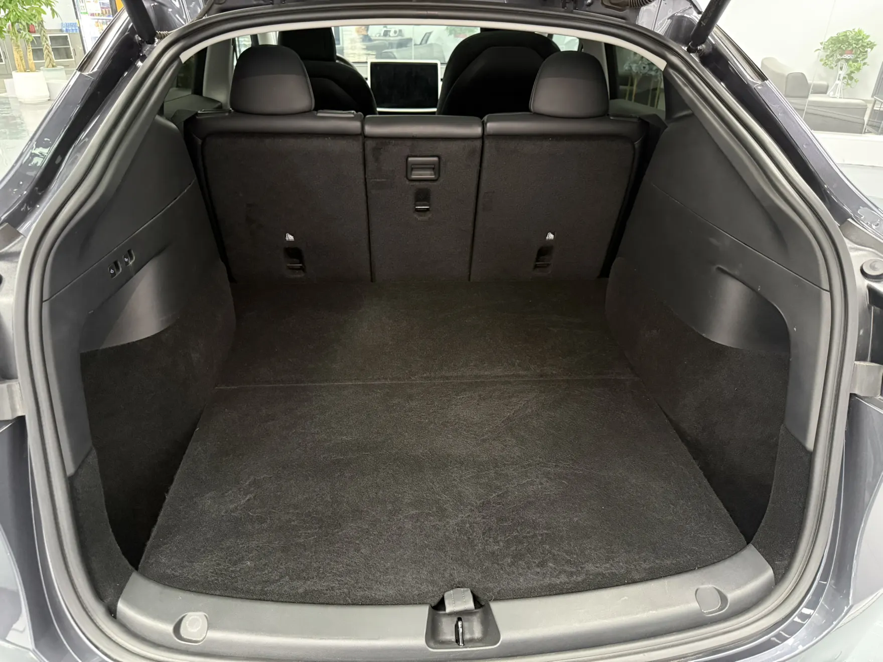 Tesla Model Y, 2021 20