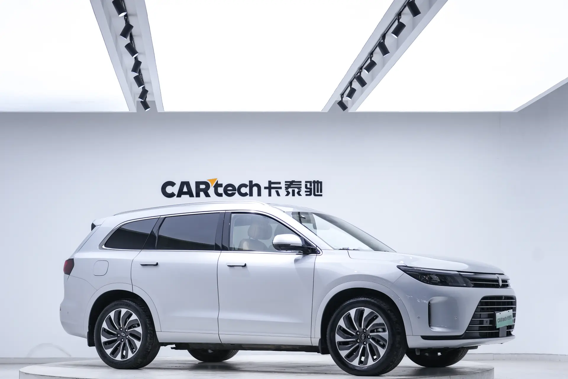 AITO M7, 2024 13