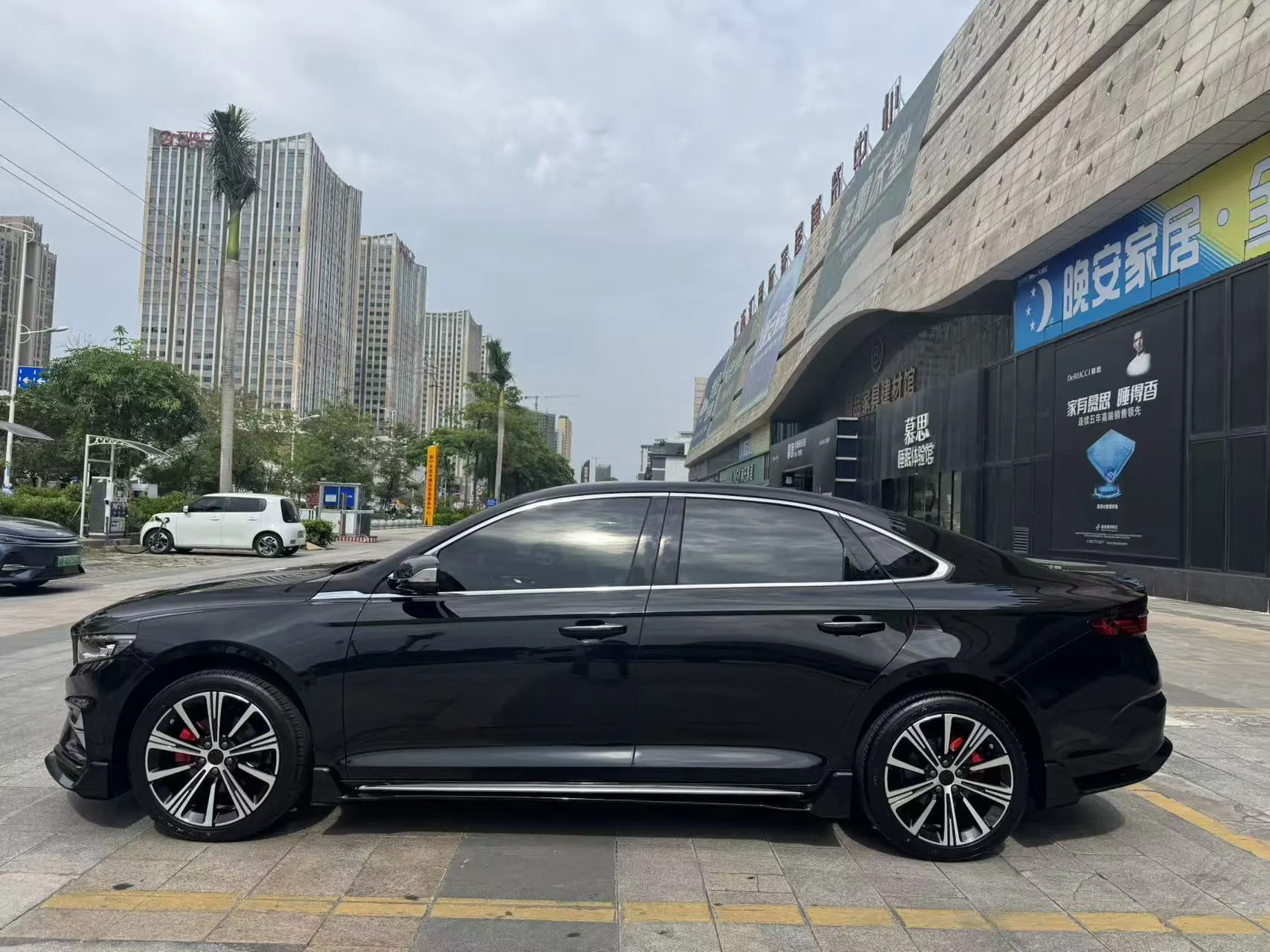 Geely Preface, 2025 8