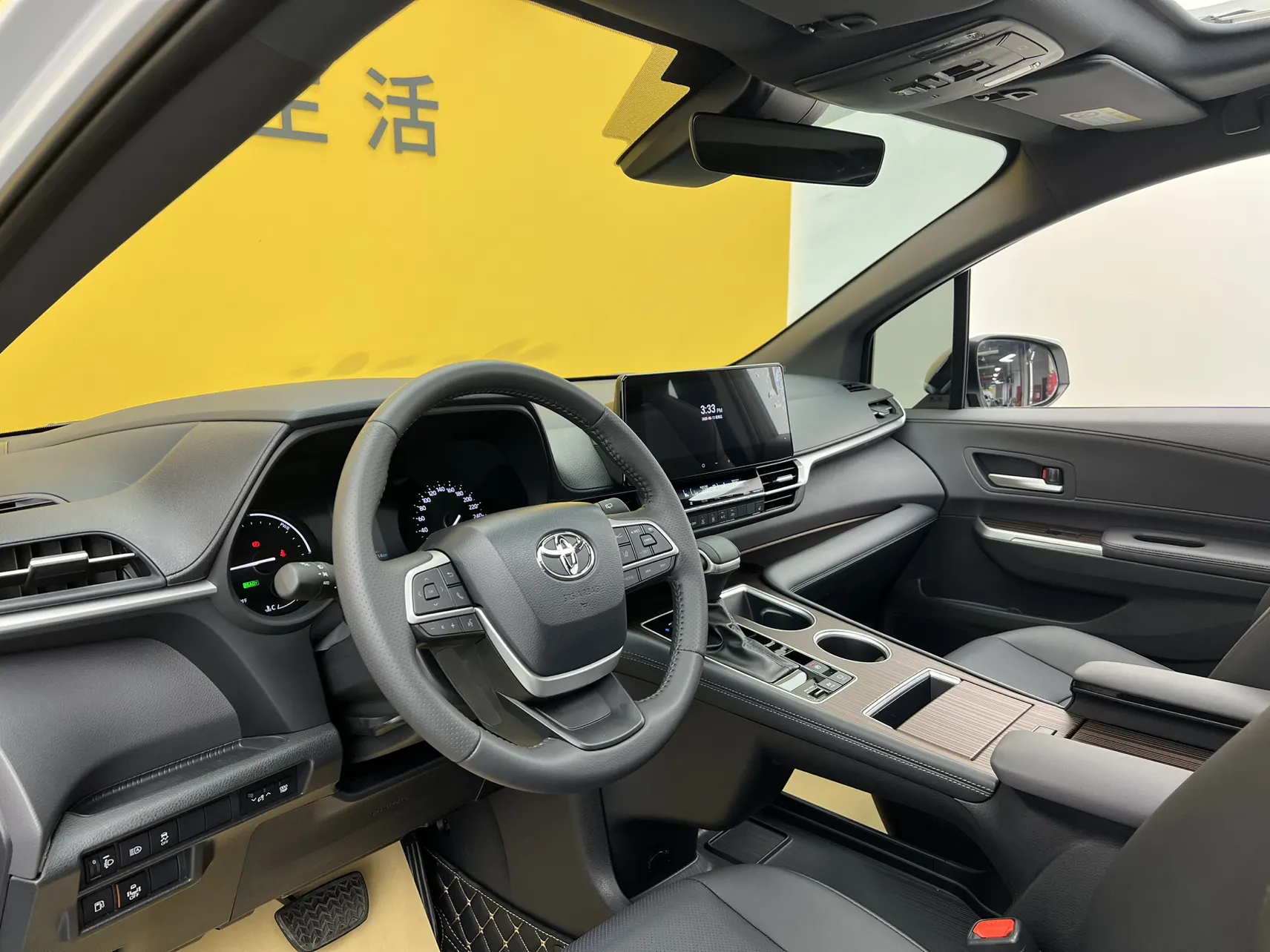 Toyota Sienna, 2025 35