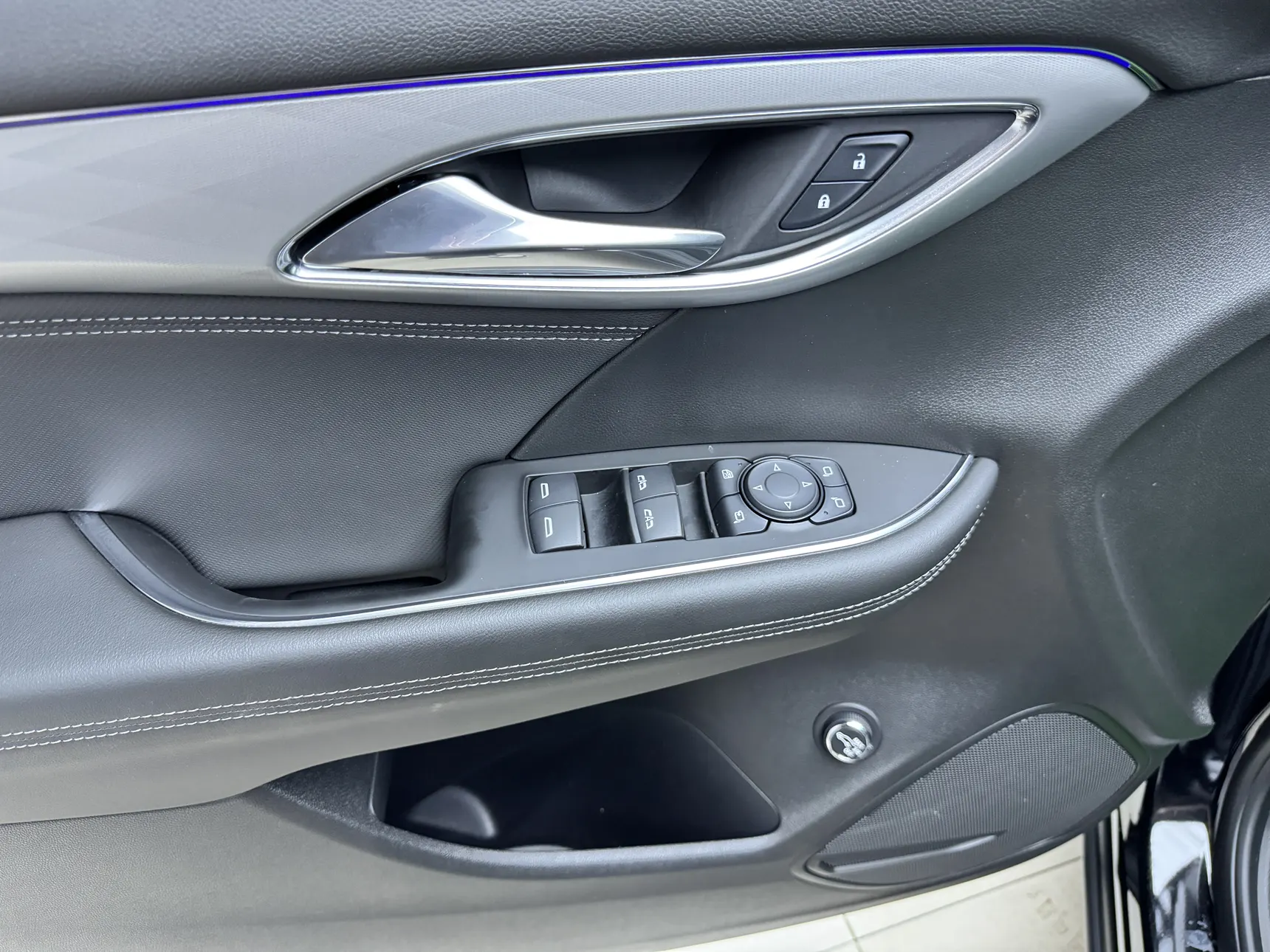 Buick Envision Plus, 2025 6