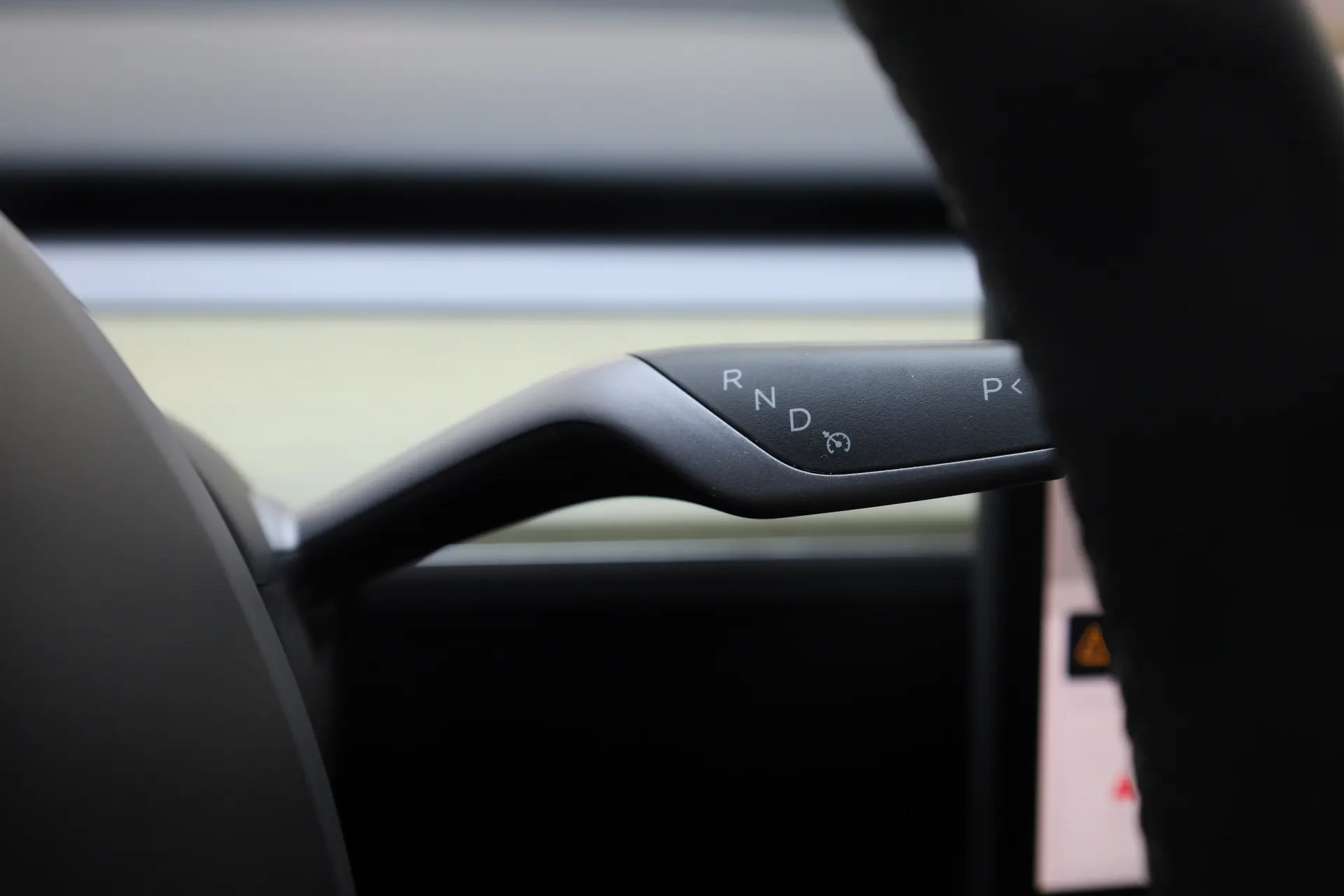 Tesla Model Y, 2023 22