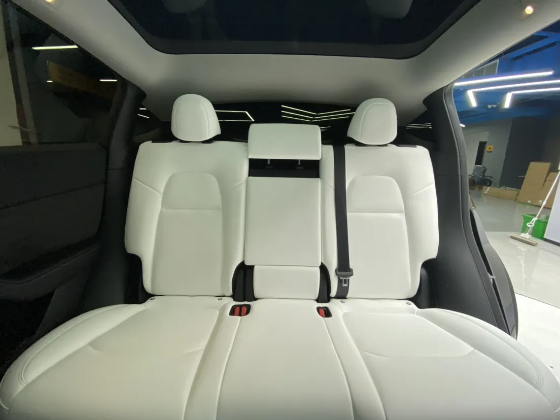 Tesla Model Y, 2023 20