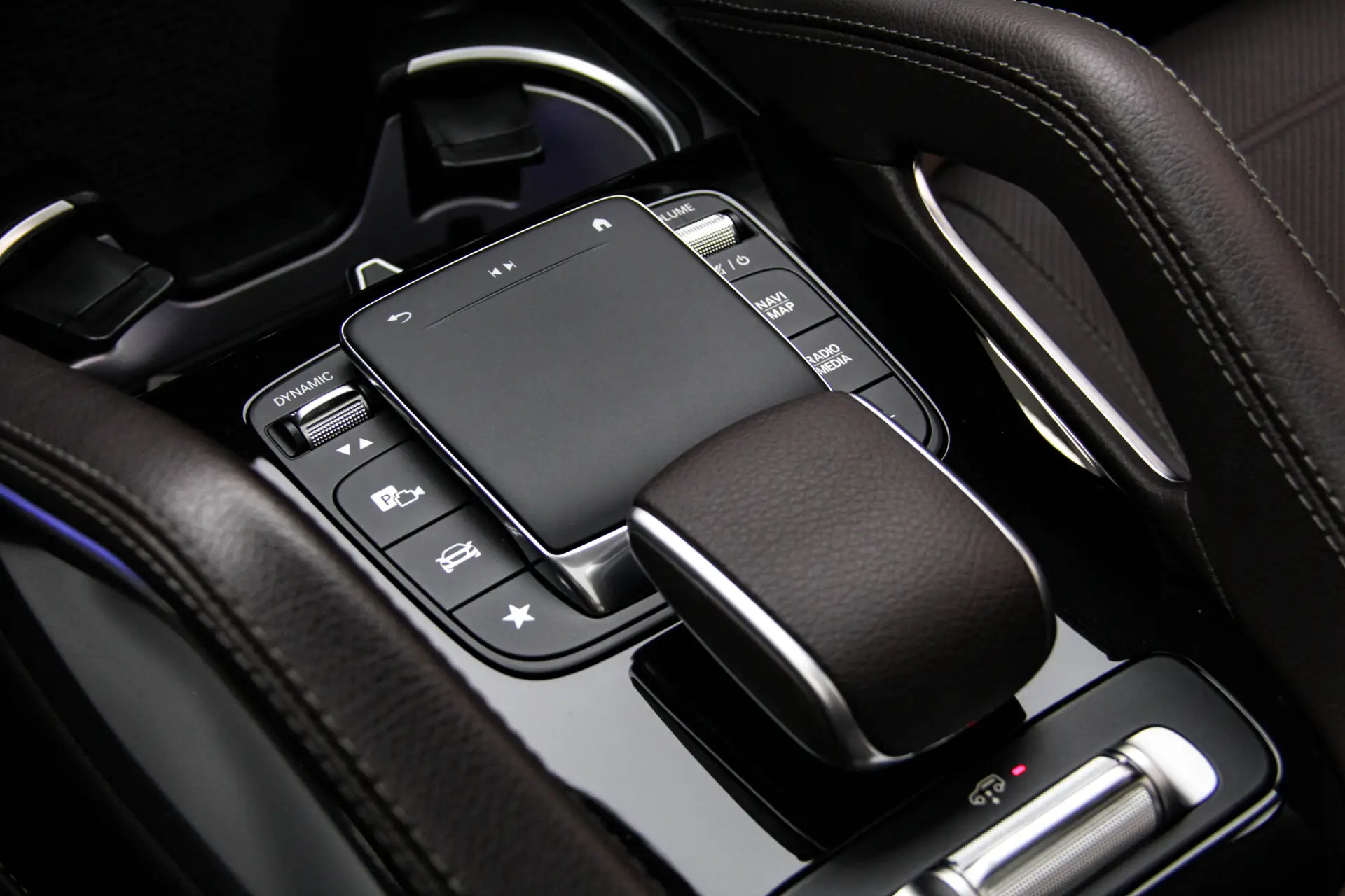 Mercedes-Benz GLS 450 4MATIC, 2024 21
