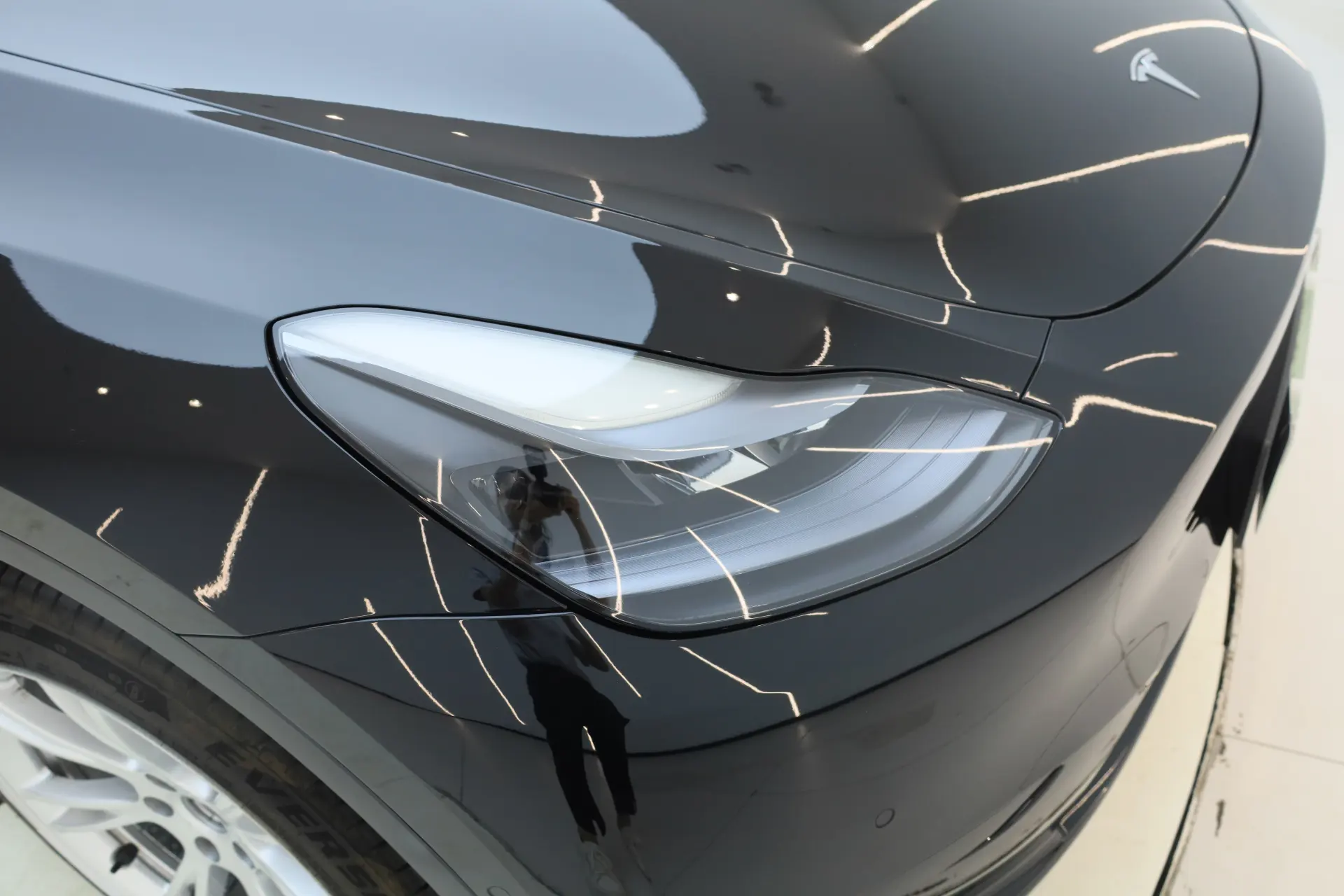 Tesla Model Y, 2023 9