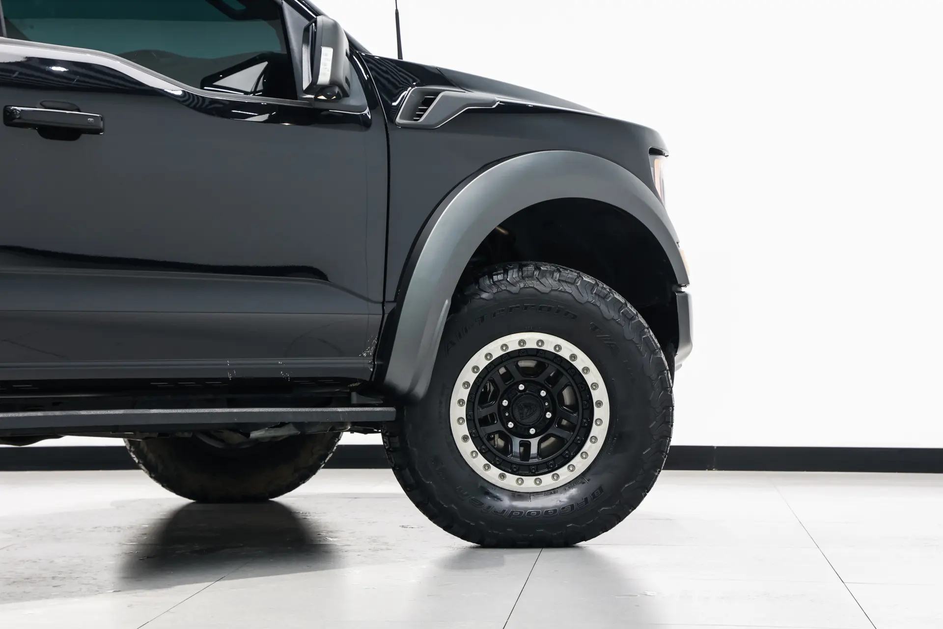 Ford F-150, 2023 8